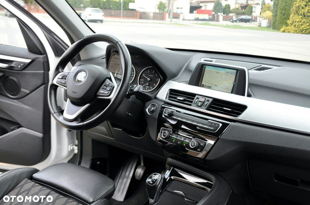 BMW X1 - 25