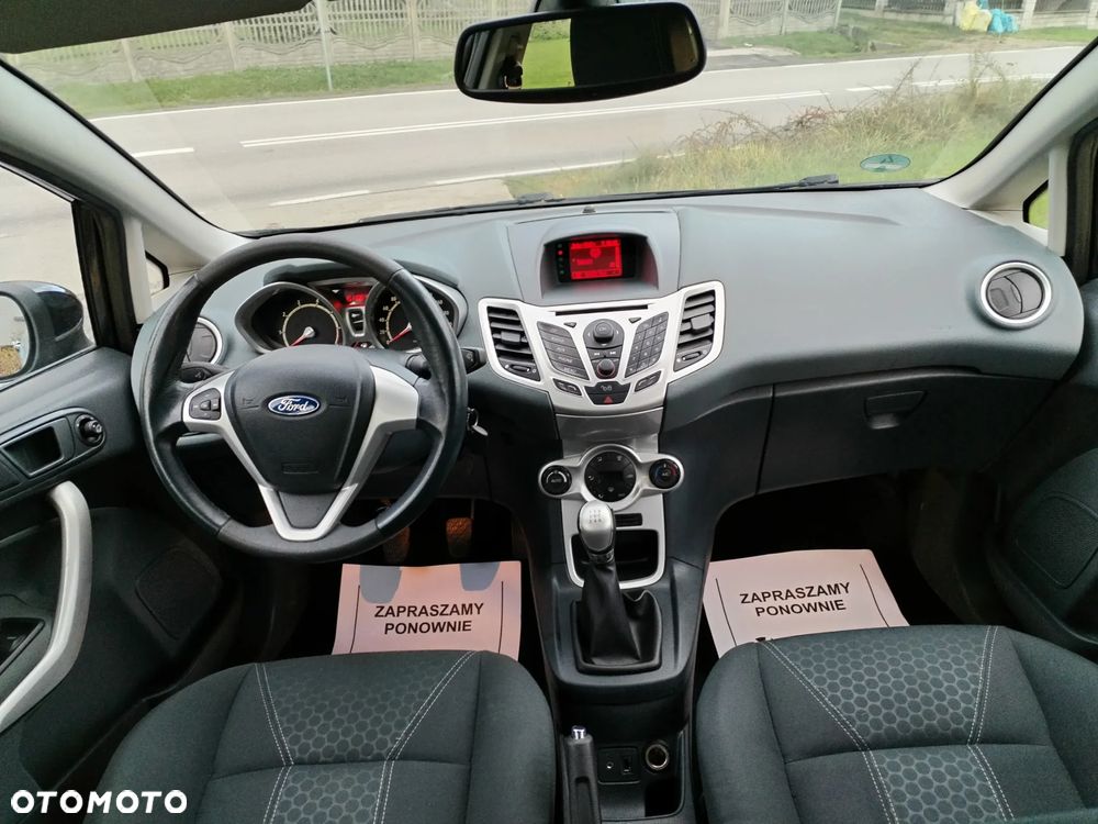 Ford Fiesta - 20