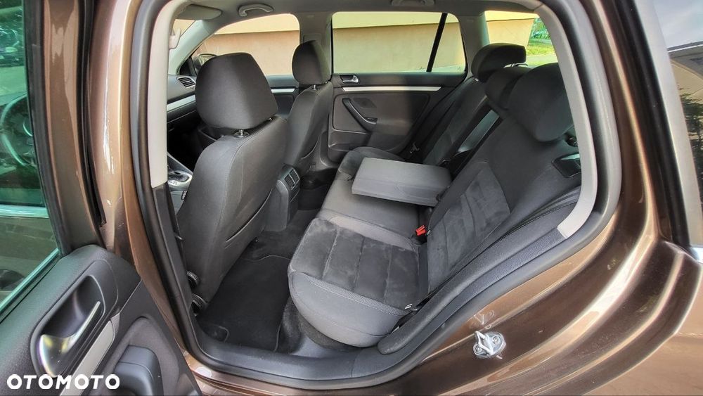 Volkswagen Golf 1.4 TSI Highline DSG - 10