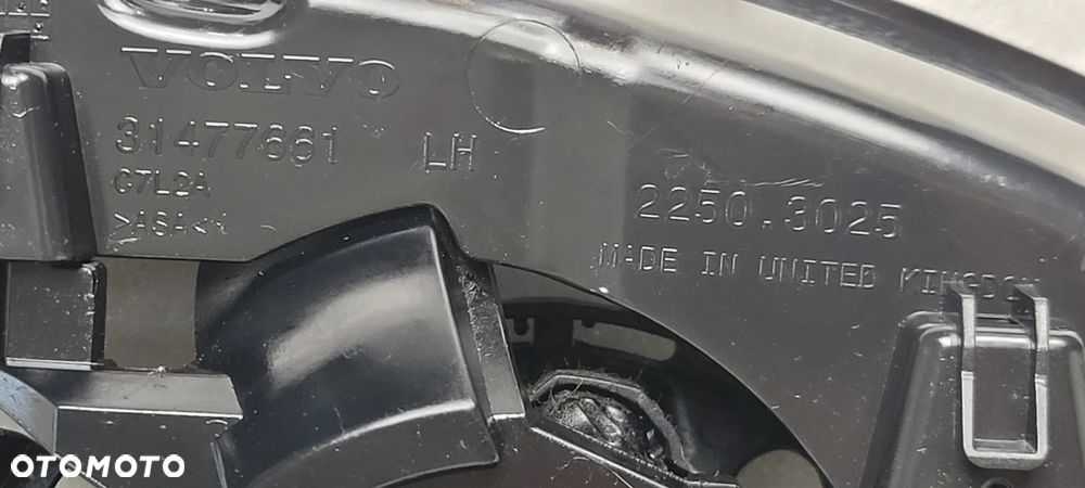 LUSTERKO LEWE 14PIN VOLVO XC40 2017- 31442777 3147761 14pin - 10