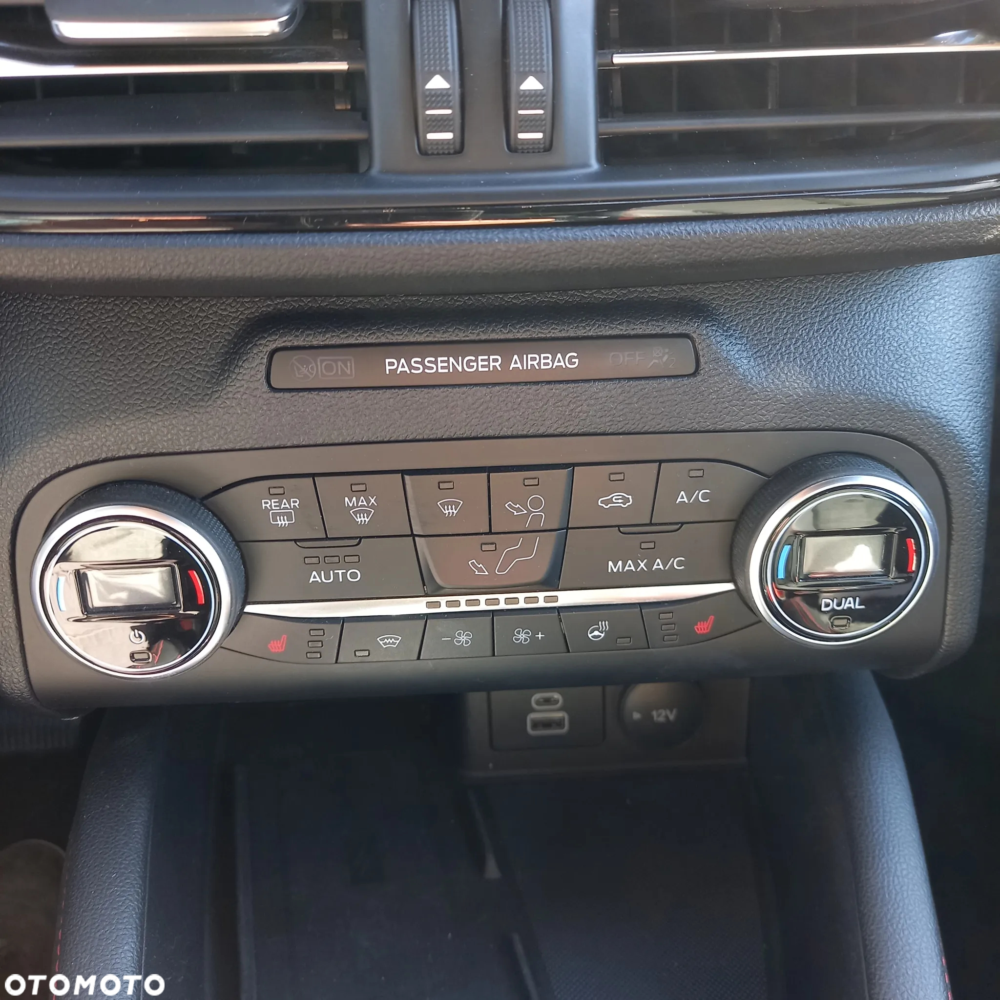 Ford Kuga 2.5P PHEV FWD ST-Line - 16