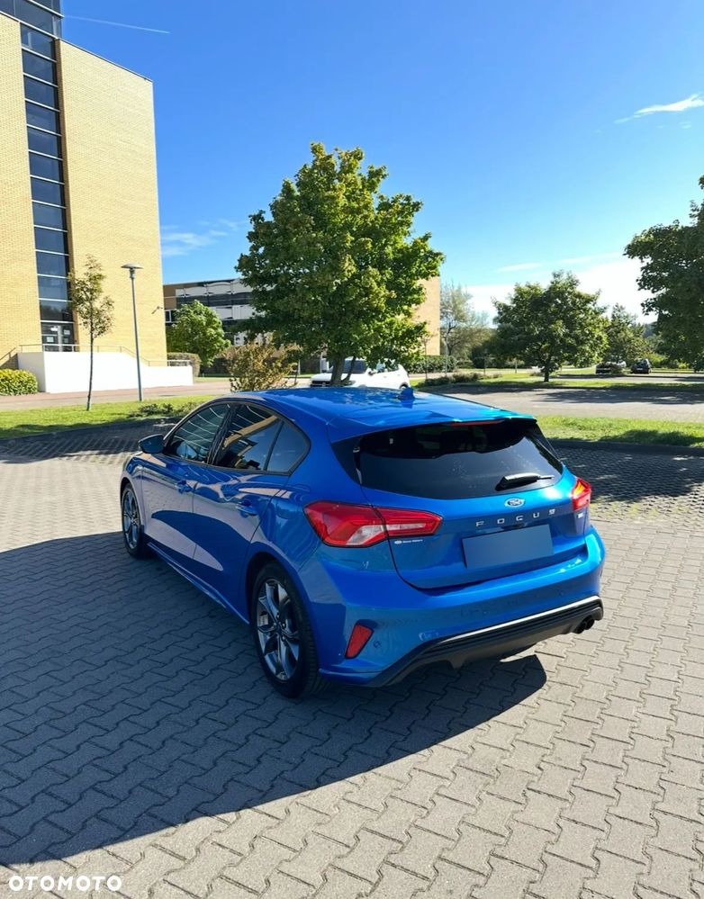 Ford Focus 1.0 EcoBoost mHEV ST-Line X - 4