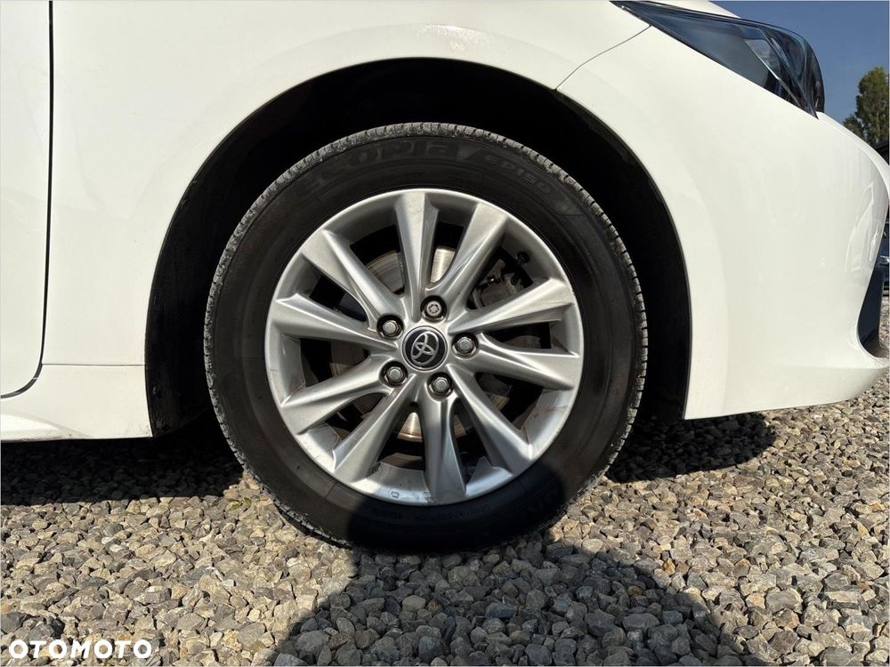 Toyota Corolla 2.0 Hybrid Comfort - 18