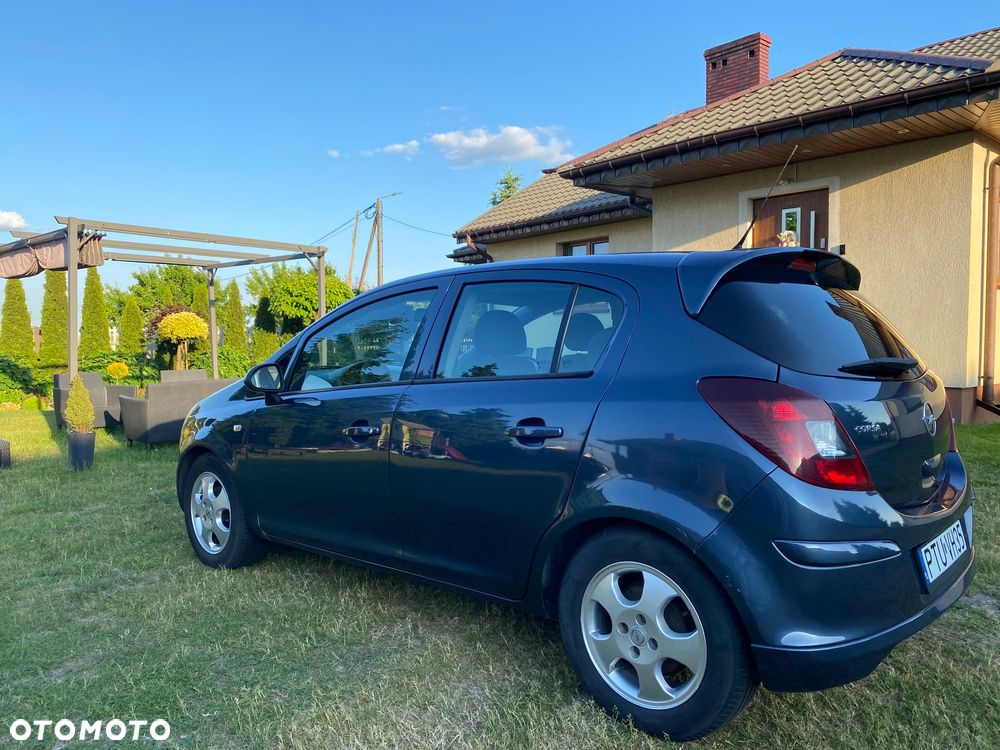 Opel Corsa 1.2 16V Enjoy - 5