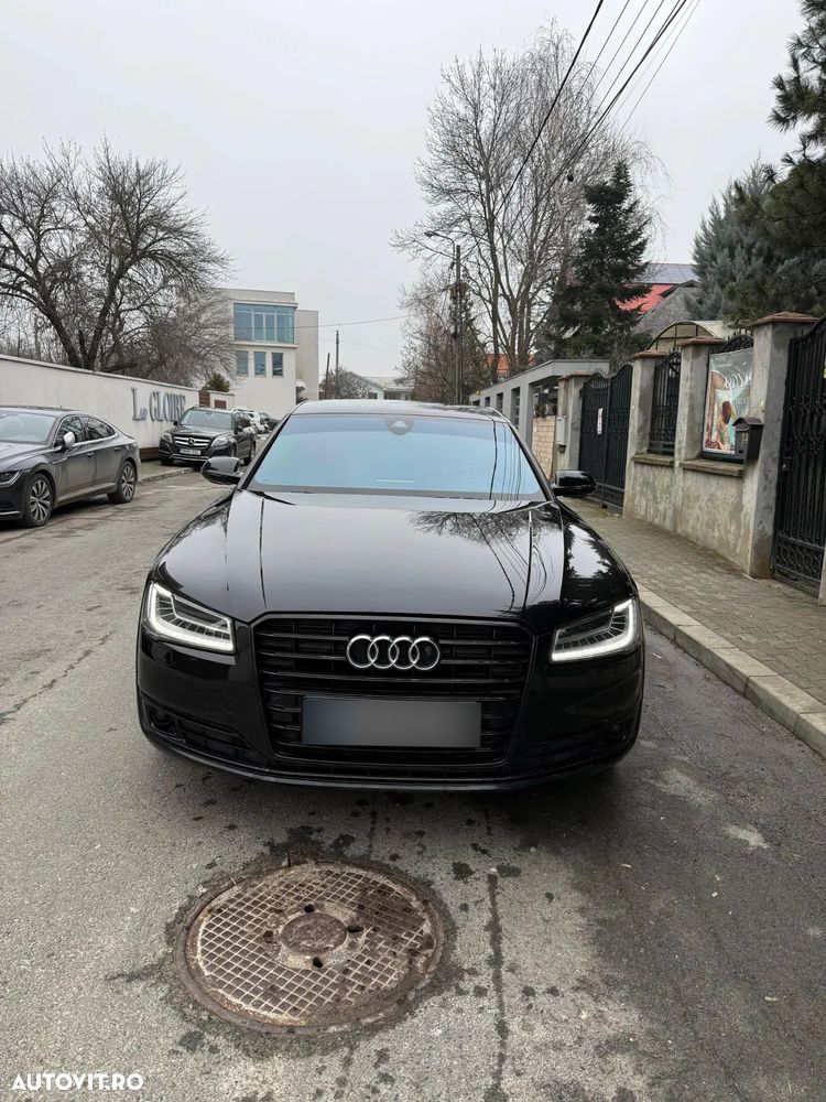 Audi A8 - 2