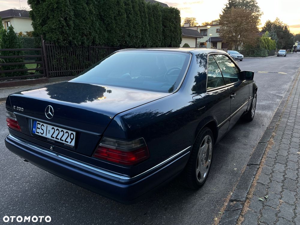 Mercedes-Benz Klasa E - 8