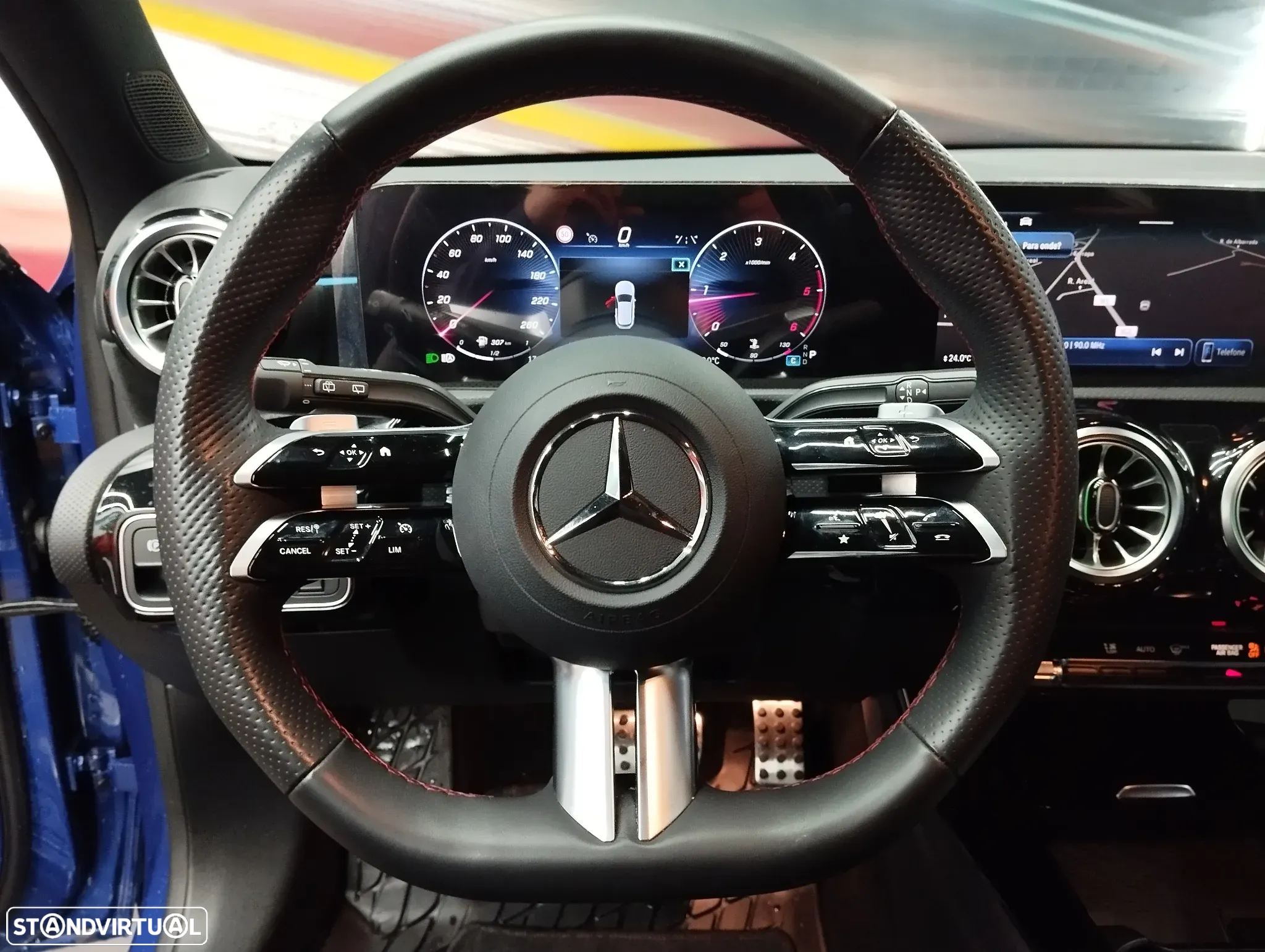 Mercedes-Benz A 180 d 8G-DCT AMG Line - 23