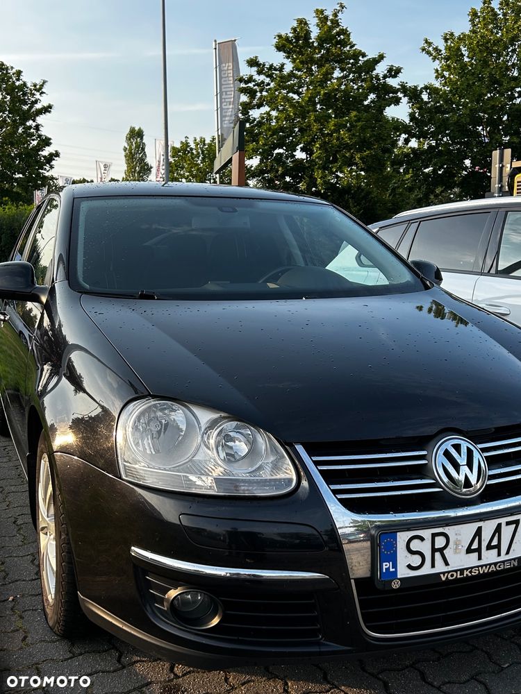 Volkswagen Jetta 1.6 TDI DPF Comfortline - 2