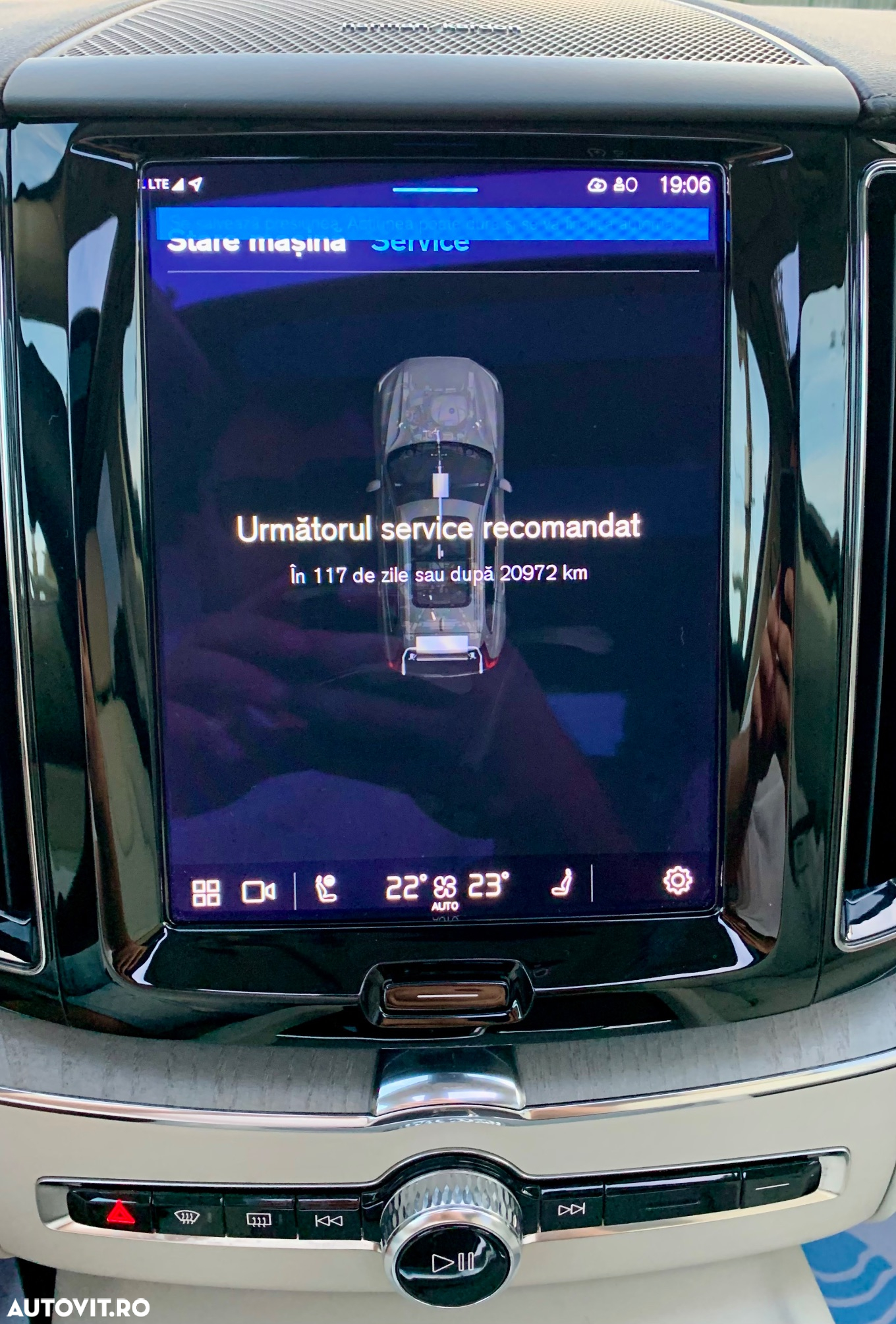 Volvo XC 60 B4 D AWD Ultimate Bright - 28