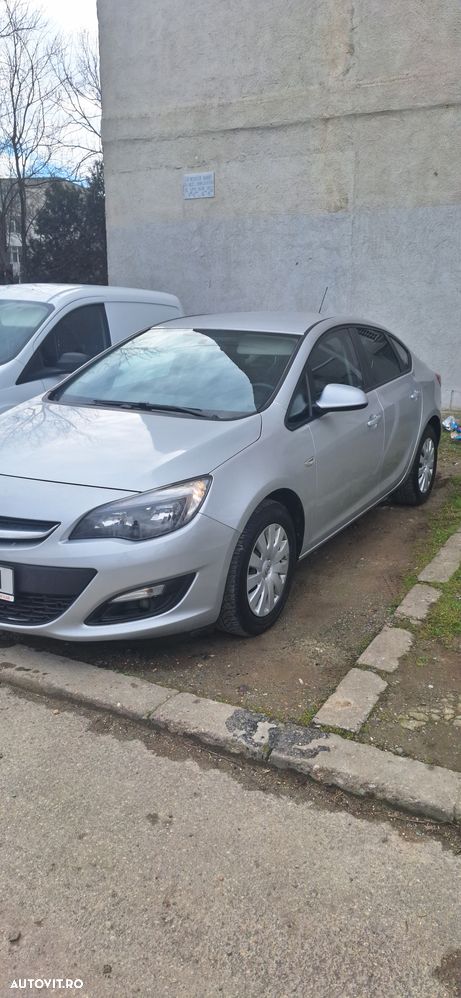 Opel Astra 1.4 Turbo Start/Stop Sport - 2