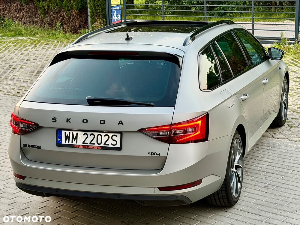 Skoda Superb 2.0 TDI L&K DSG - 10