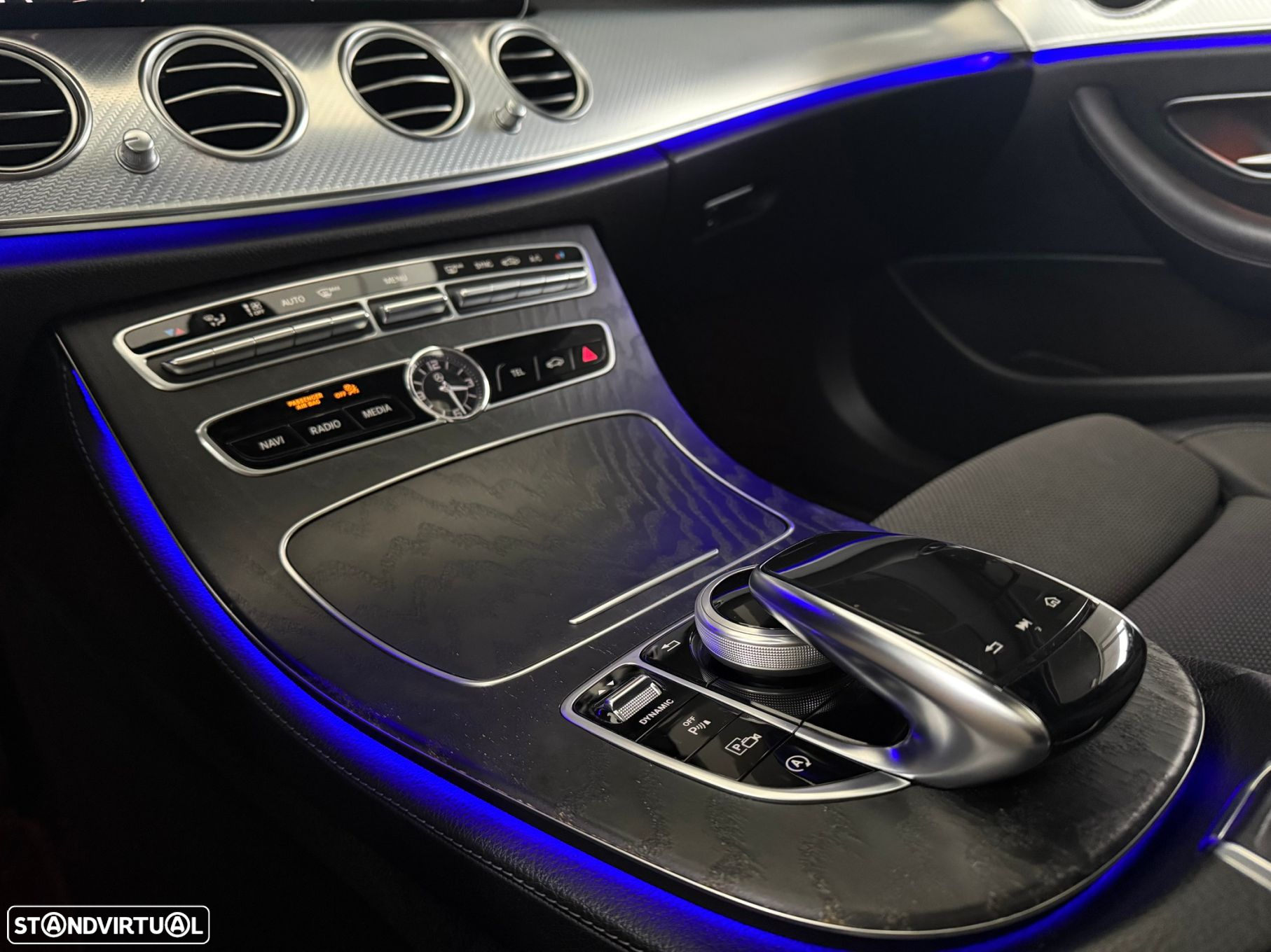 Mercedes-Benz E 220 d Avantgarde - 16