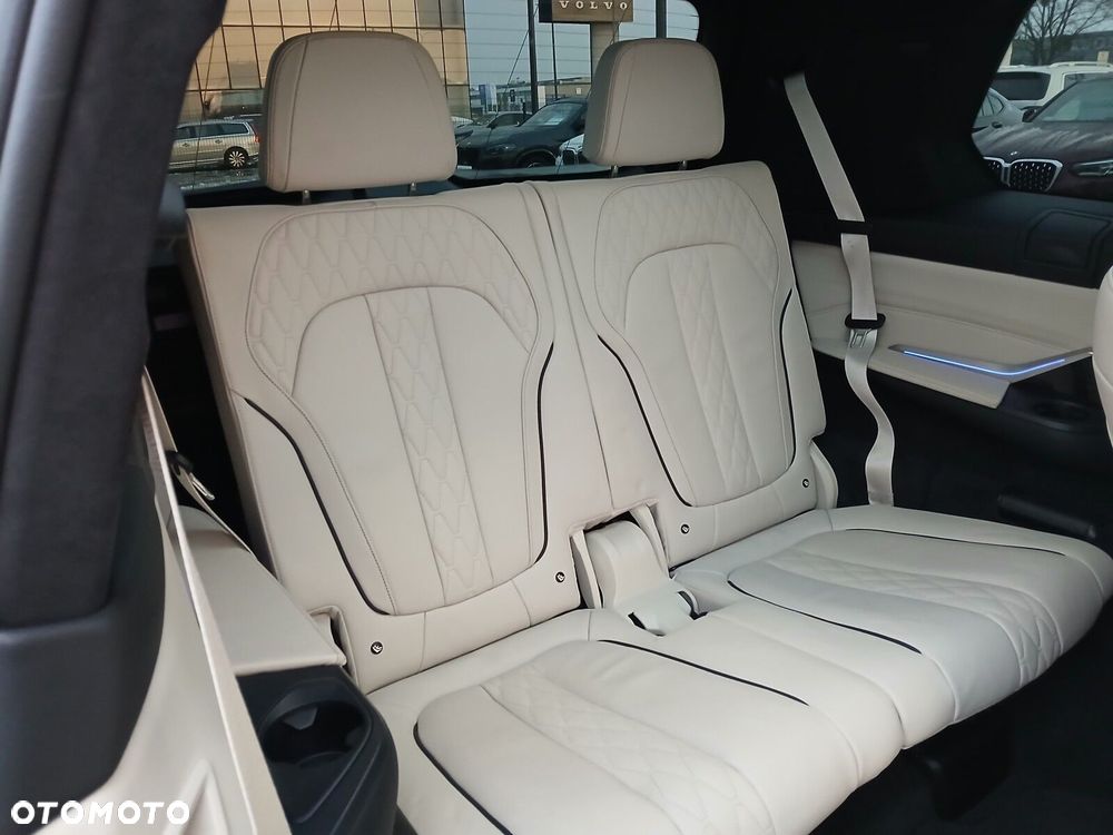 BMW X7 xDrive30d sport - 20