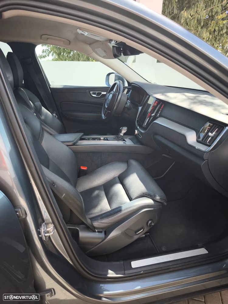 Volvo XC 60 2.0 D4 Inscription Geartronic - 19