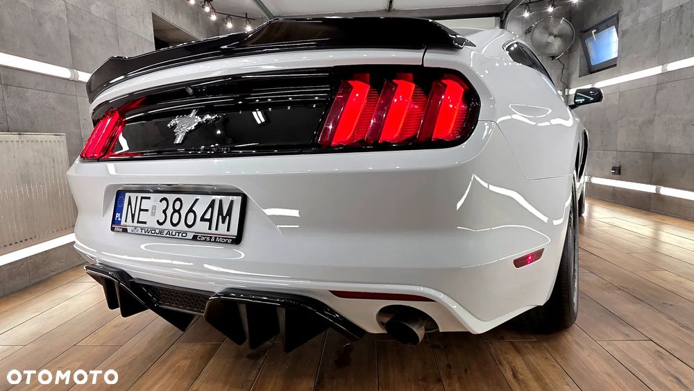 Ford Mustang 3.7 V6 - 25