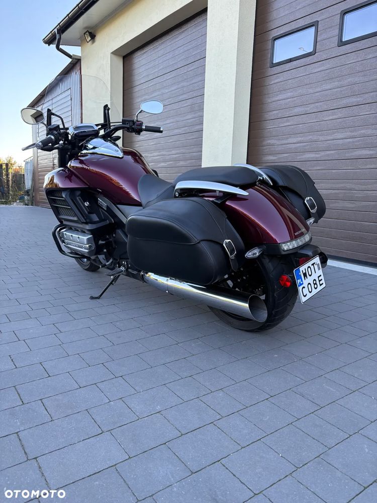 Honda Valkyrie - 12
