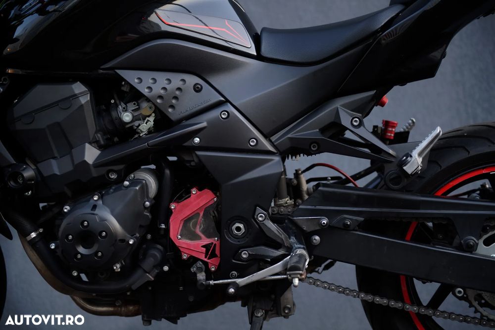 Kawasaki Z 750L - 12