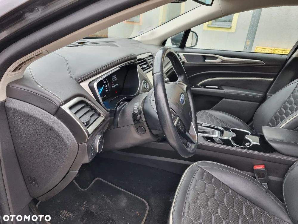 Ford Mondeo SW 2.0 Ti-VCT VIGNALE - 22