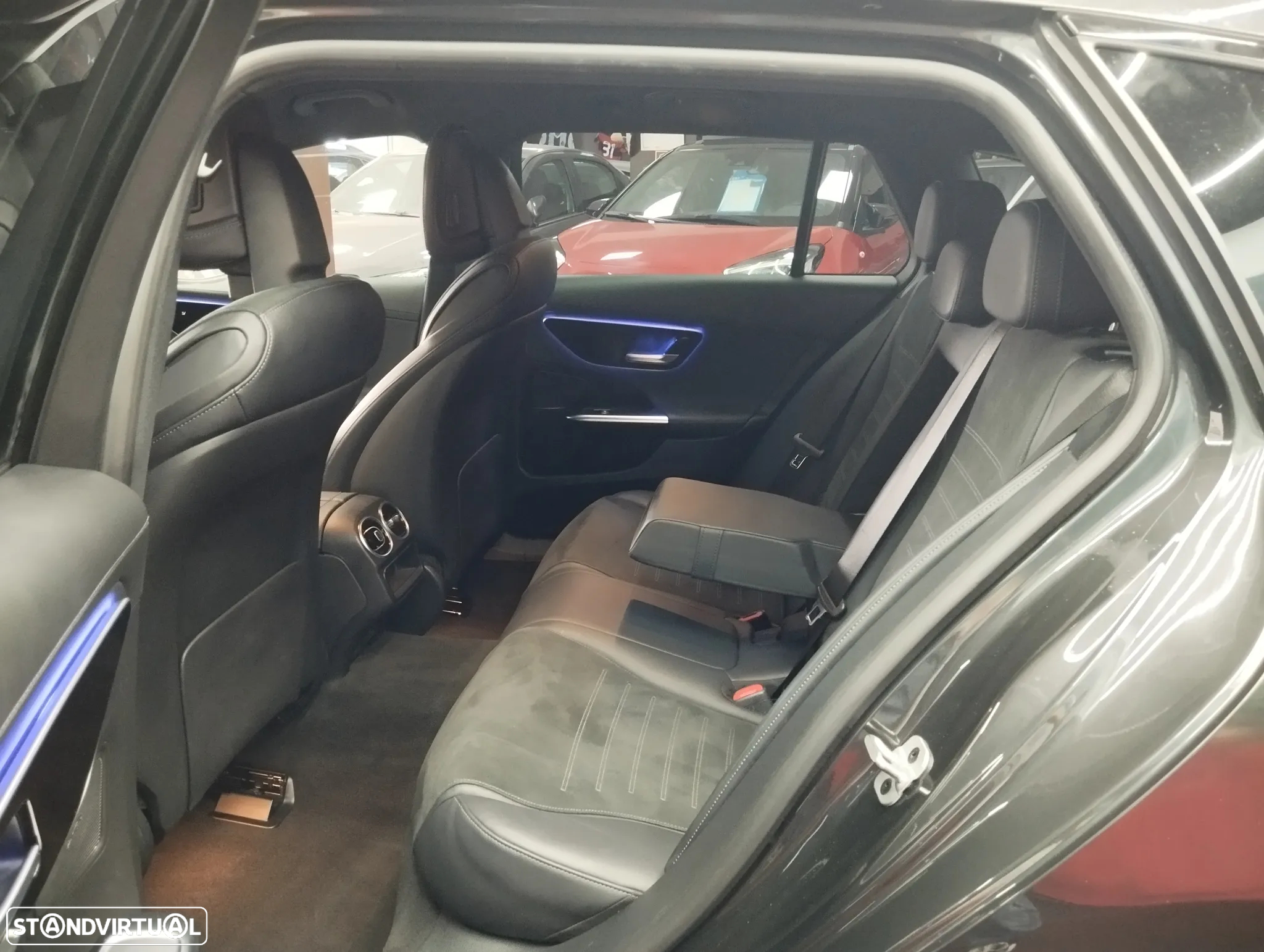 Mercedes-Benz C 300 d AMG Line - 16
