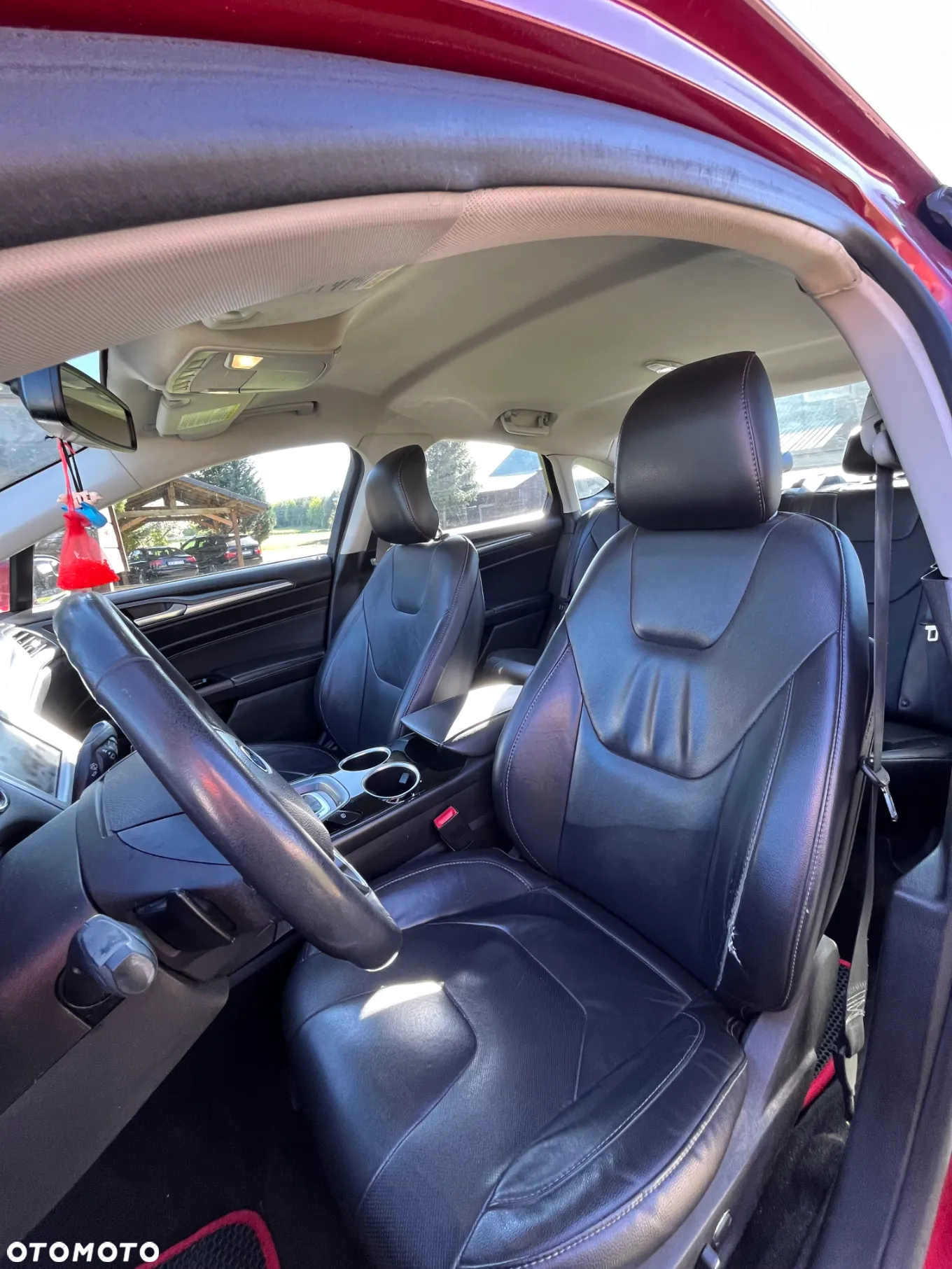 Ford Fusion 2.0 EcoBoost Titanium - 38