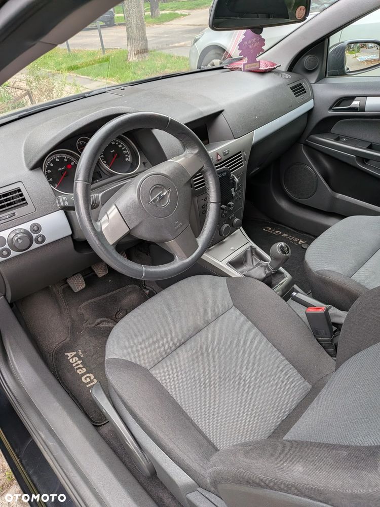 Opel Astra - 17