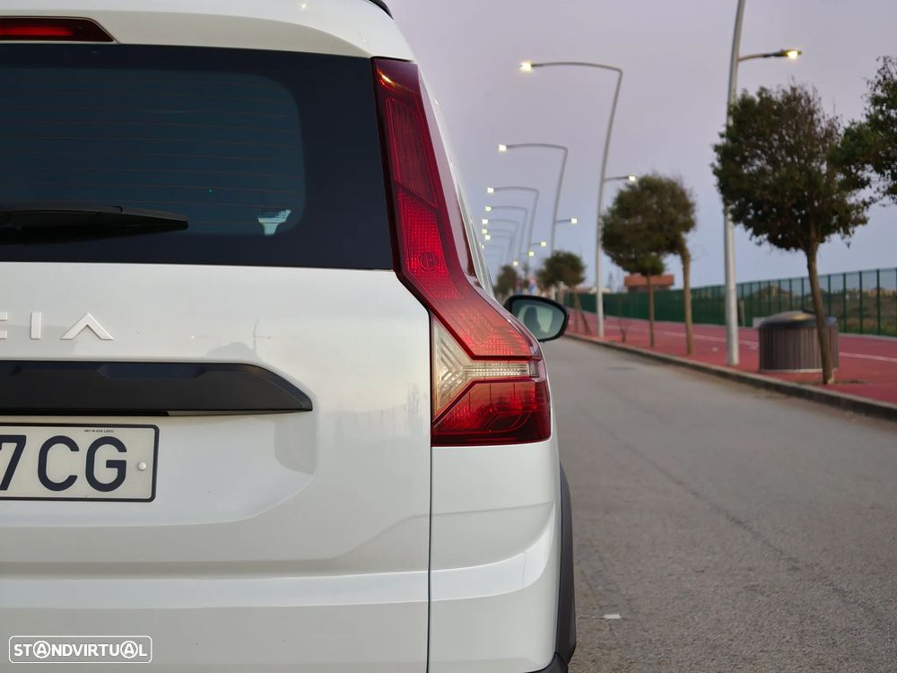 Dacia Jogger 1.0 ECO-G Essential 7L Bi-Fuel - 17