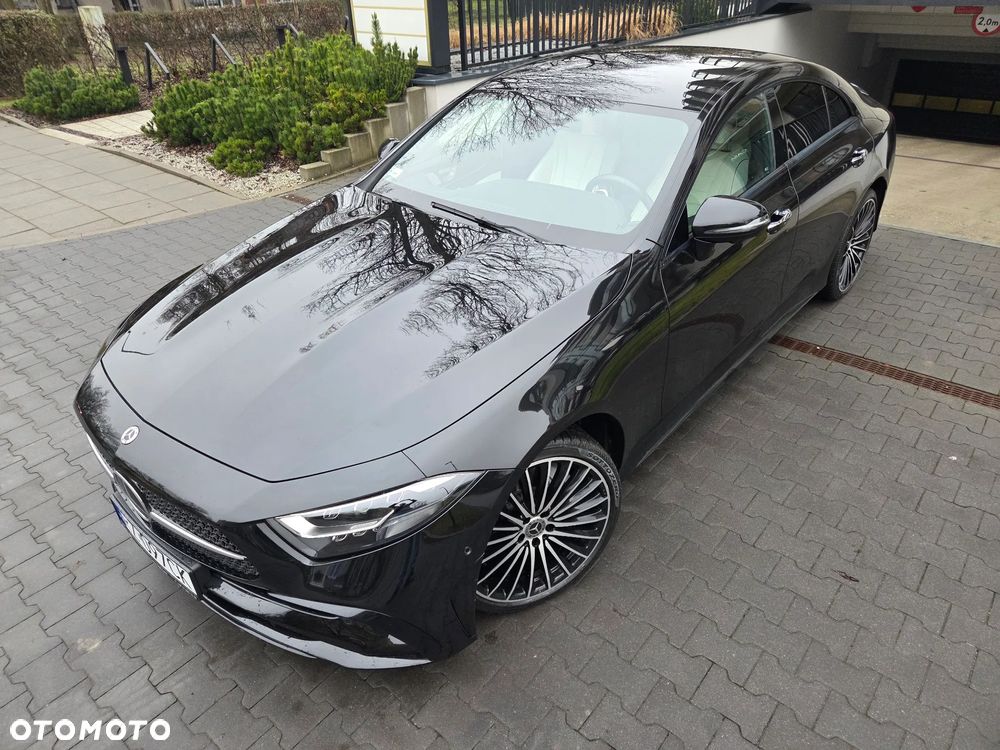 Mercedes-Benz CLS 300 d 4-Matic AMG - 5