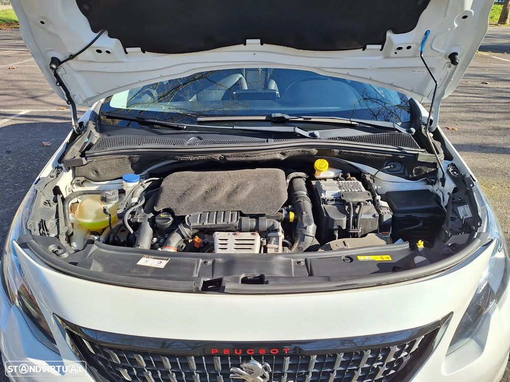 Peugeot 2008 PureTech 110 Stop&Start EAT6 GT-Line Edition - 10