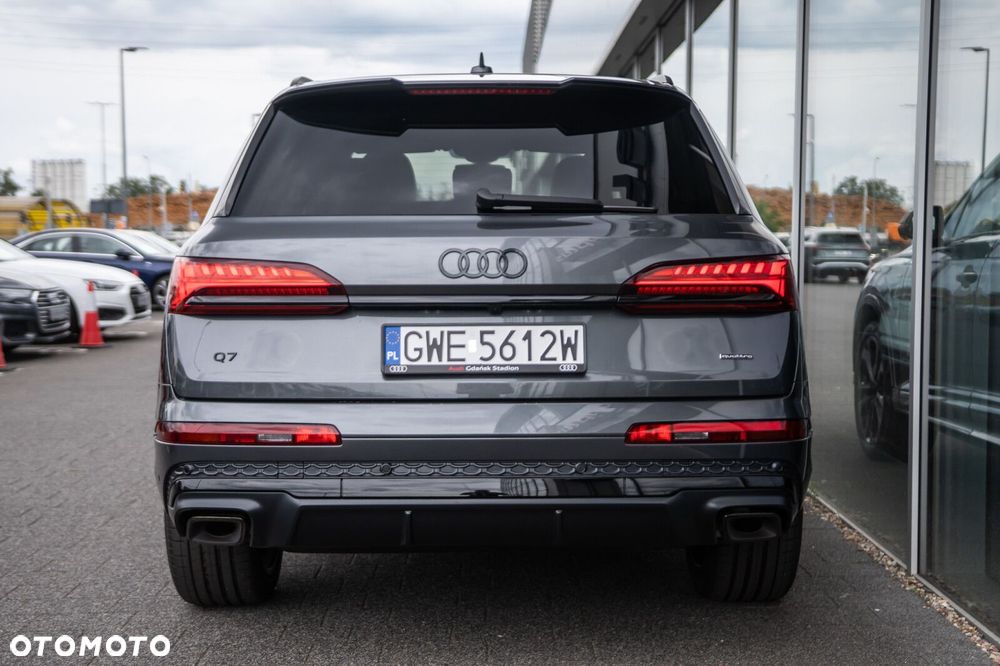 Audi Q7 - 5