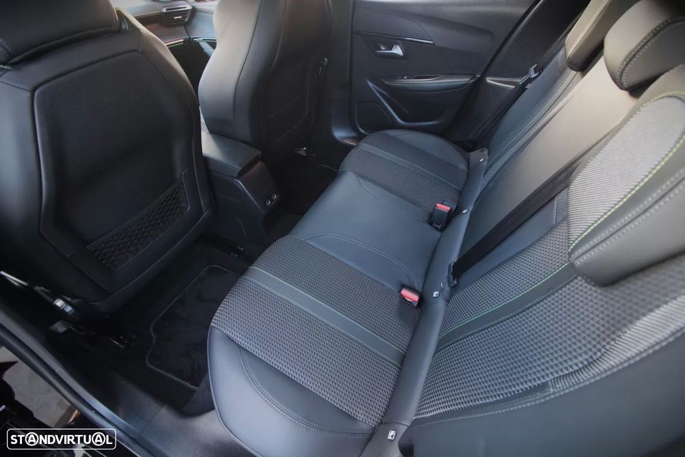 Peugeot e-208 50 kWh GT Line - 12