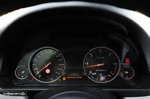 BMW M550d xDrive Sport-Aut. - 23