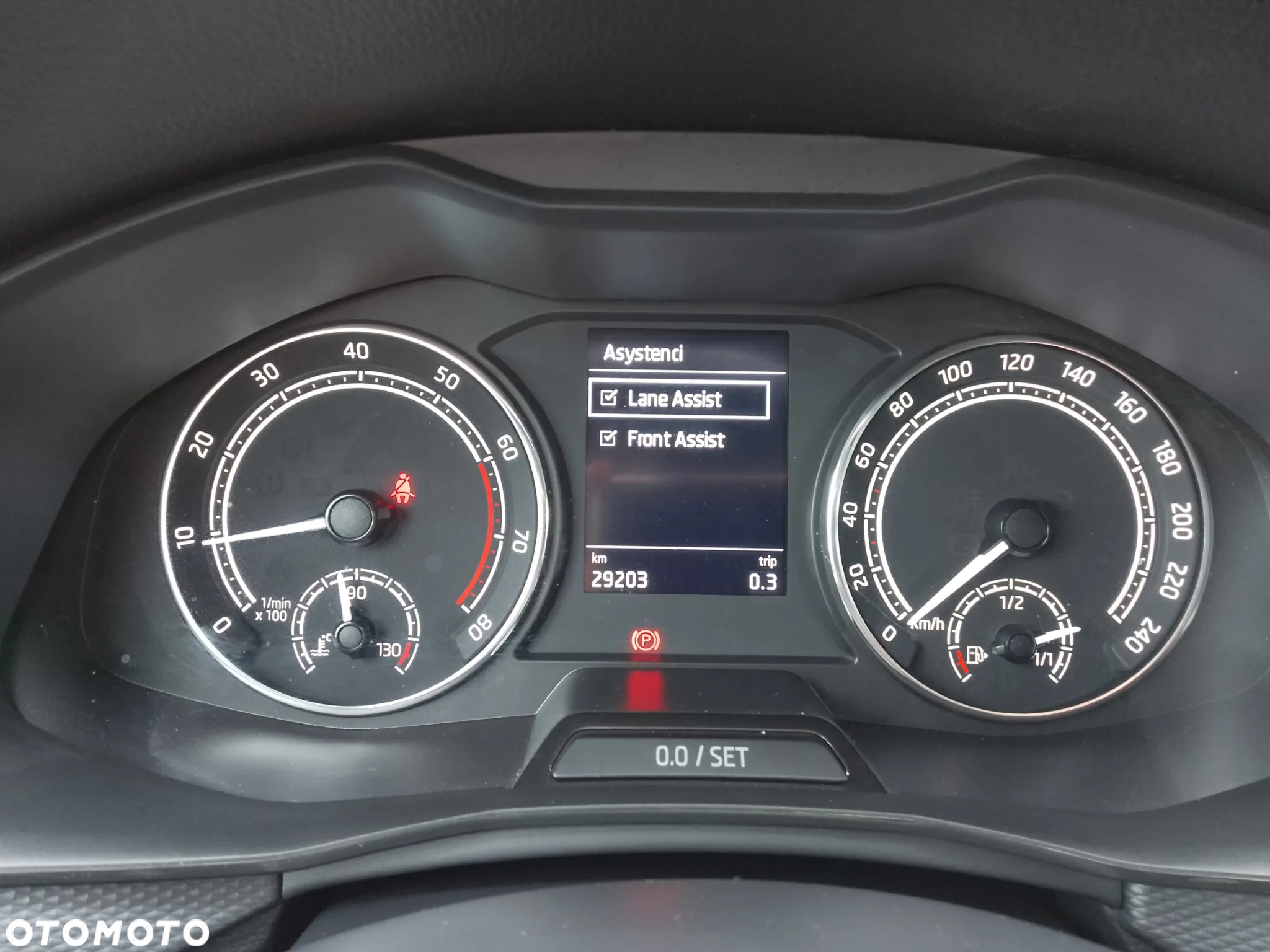 Skoda Kamiq 1.5 TSI Ambition - 11