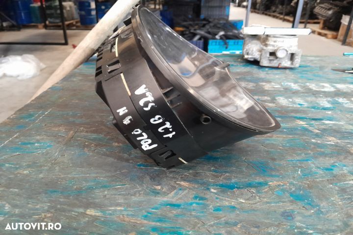 Ceasuri bord 6Q0920800P 6Q0920800P Volkswagen VW Polo 4 9N [2001 - 20 - 3