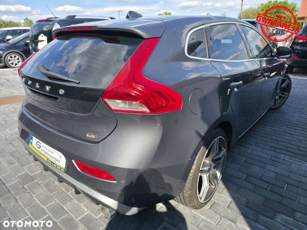 Volvo V40 - 11