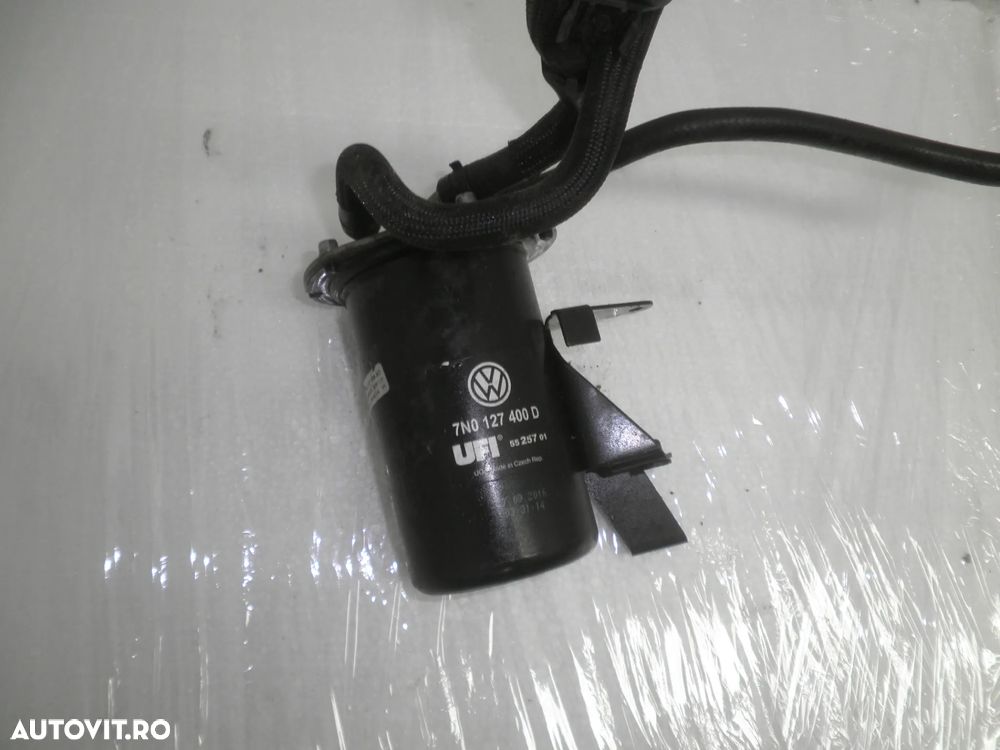 Carcasa filtru motorina Audi Q3 2.0 TDI 2016 7N0127400D 7N0127399AC