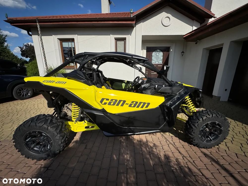 Can-Am Maverick - 4