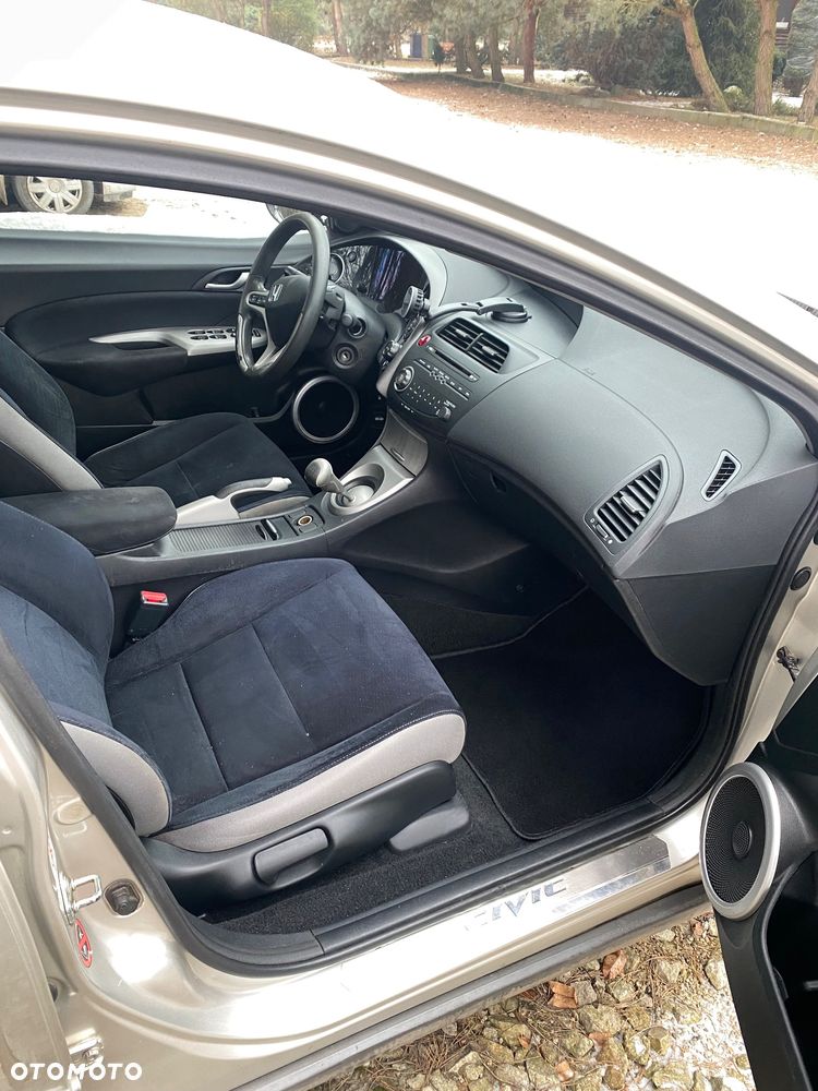 Honda Civic 1.8 TypeS - 7