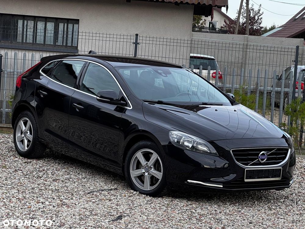 Volvo V40 D4 Inscription - 12
