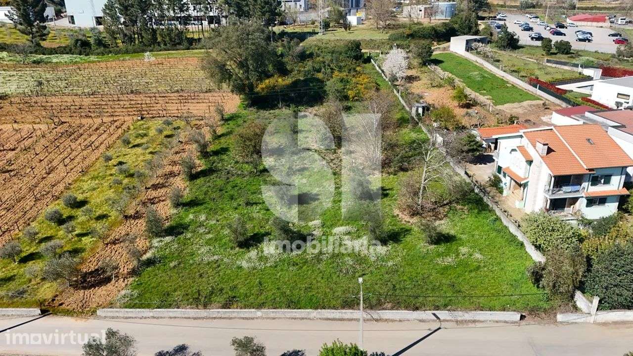 Terreno urbanizável - Grande imagem: 3/16