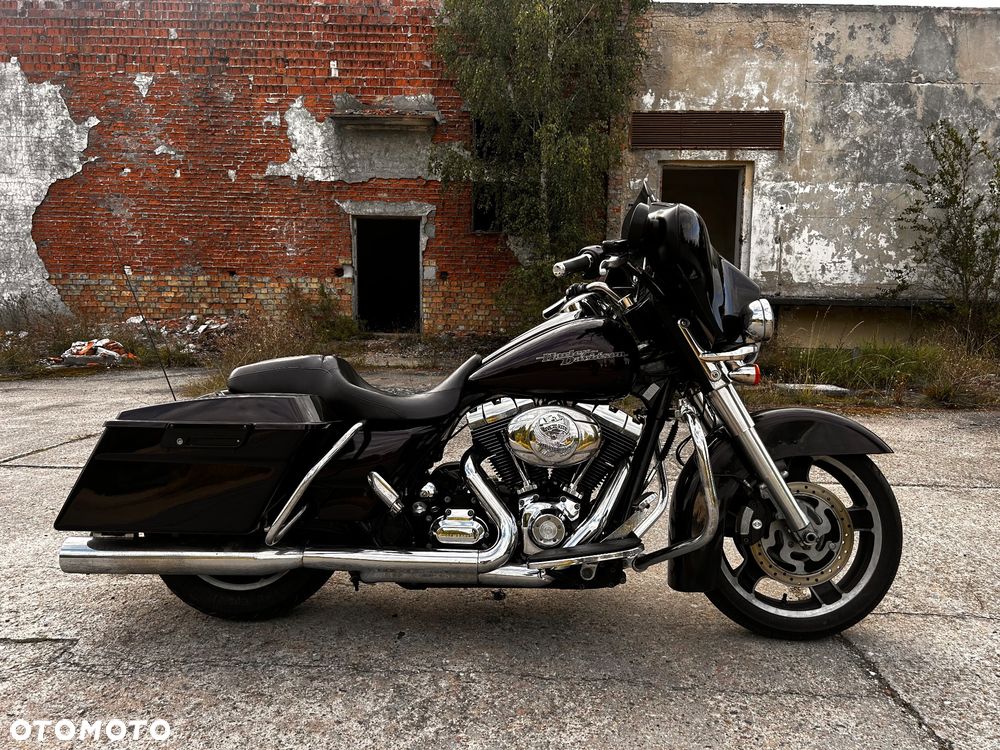 Harley-Davidson Touring Street Glide - 1