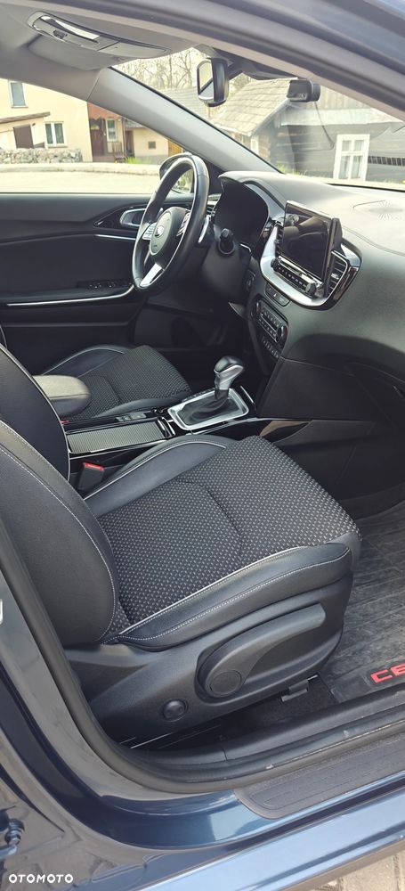 Kia Ceed 1.5 T-GDI L Business Line Plus DCT - 25