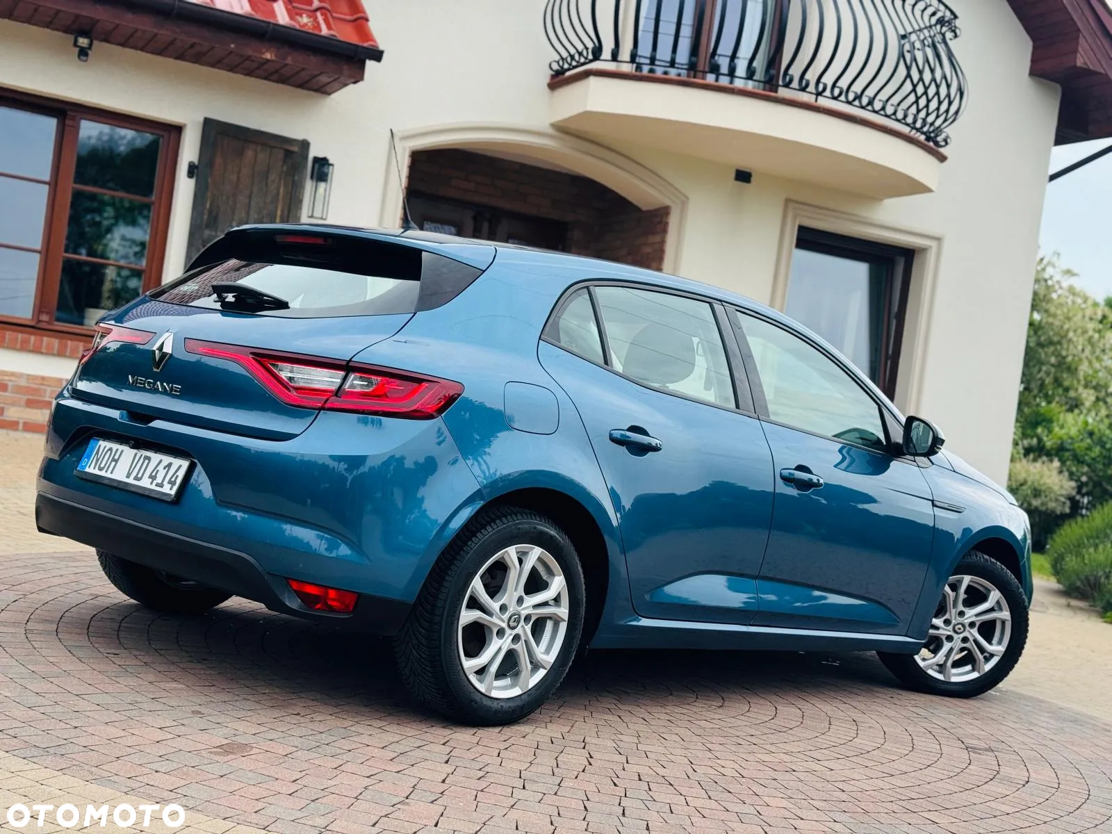 Renault Megane 1.2 Energy TCe Life - 3