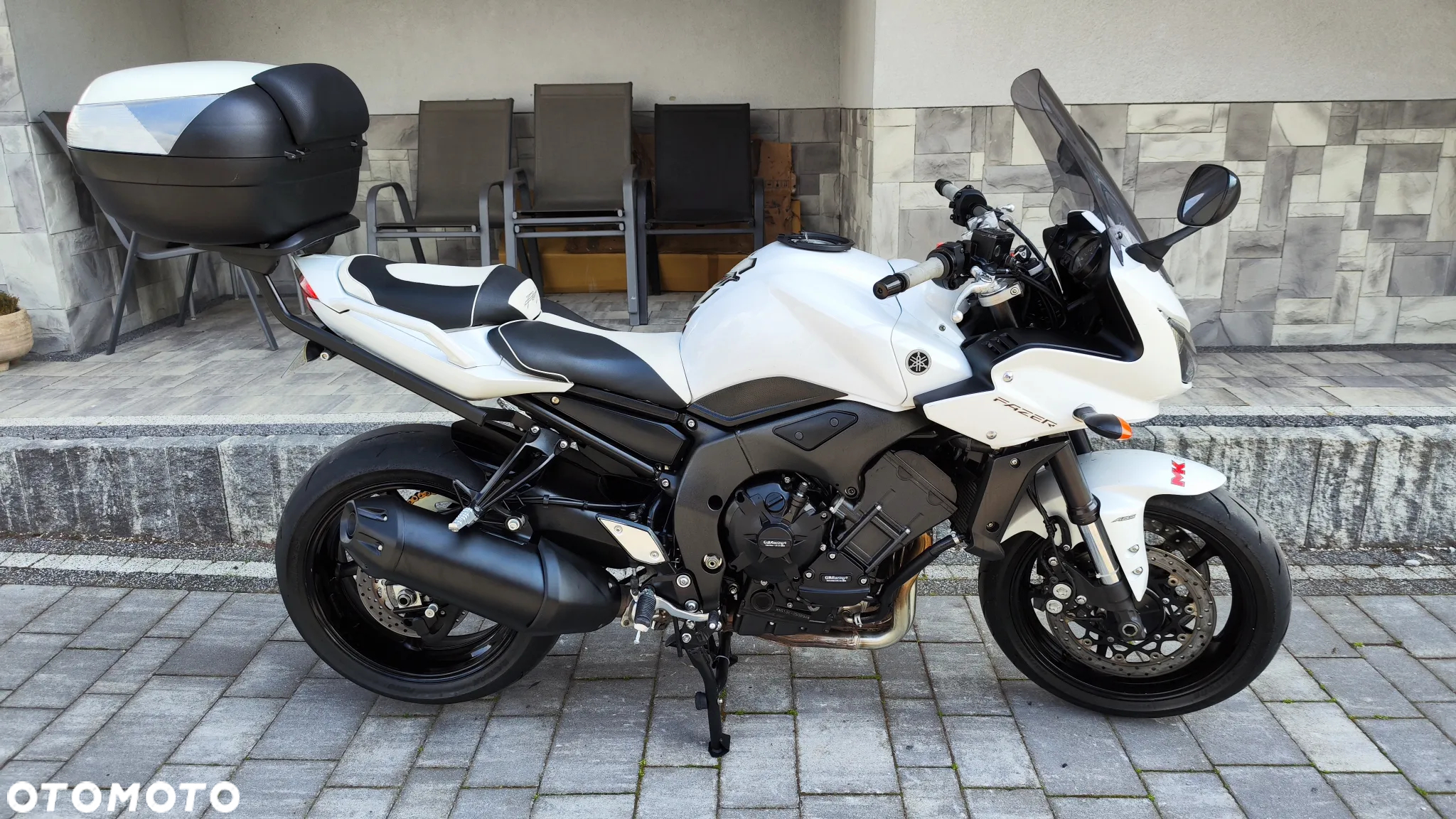 Yamaha FZS - 14