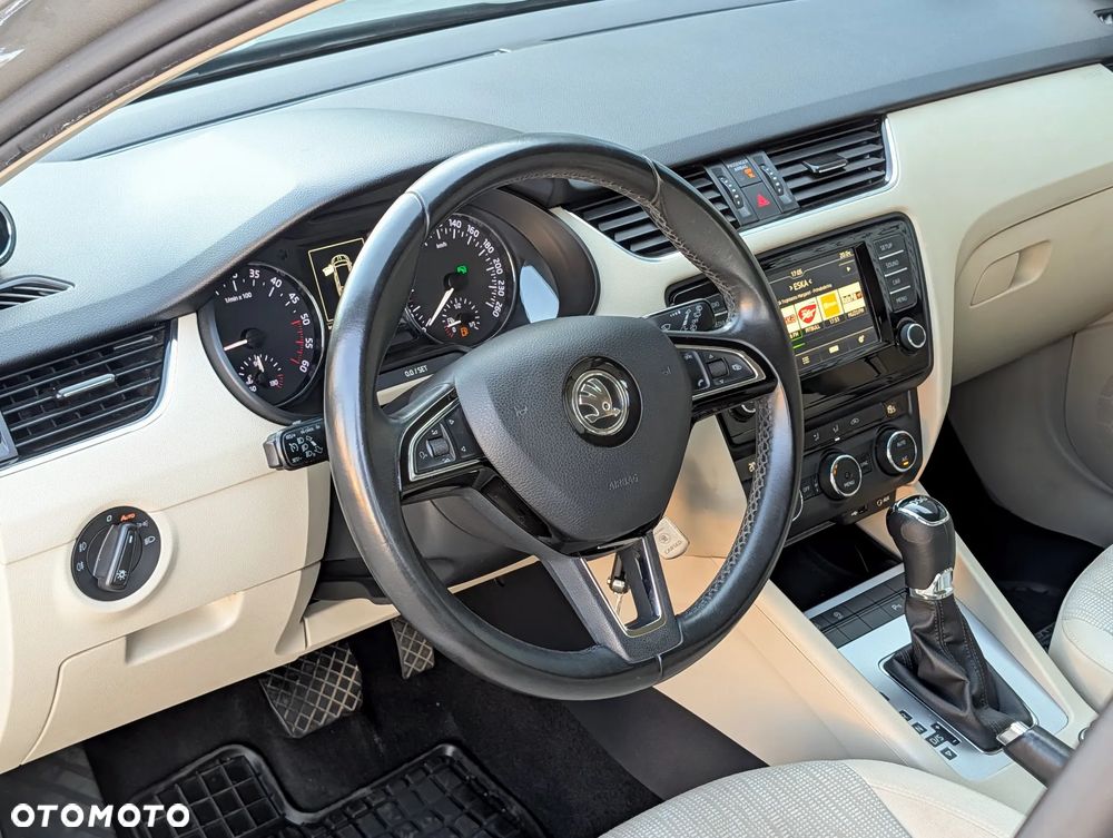 Skoda Octavia 1.6 TDI Active DSG - 11