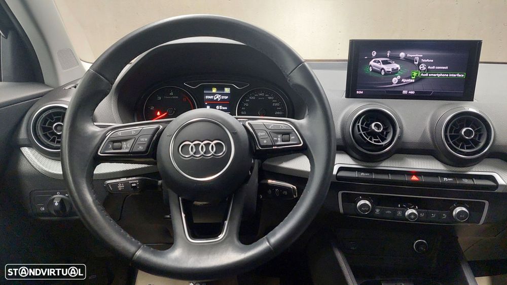 Audi Q2 30 TDI Advanced - 14