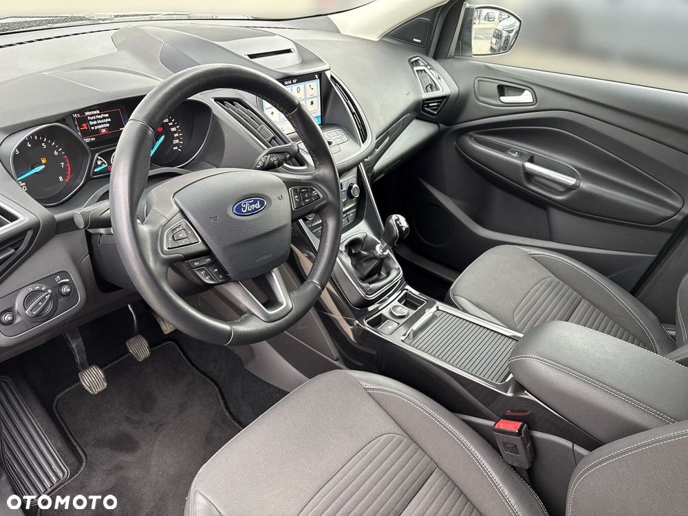 Ford Kuga 1.5 EcoBoost FWD Titanium - 10