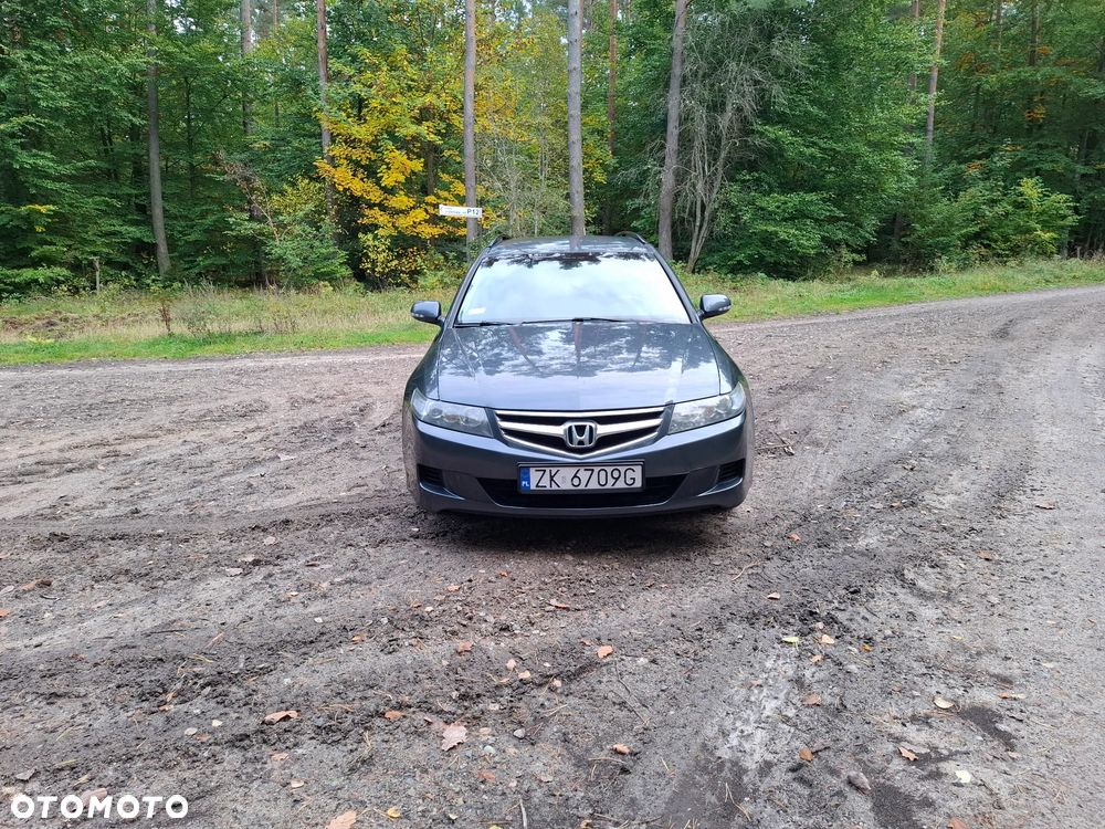 Honda Accord - 1
