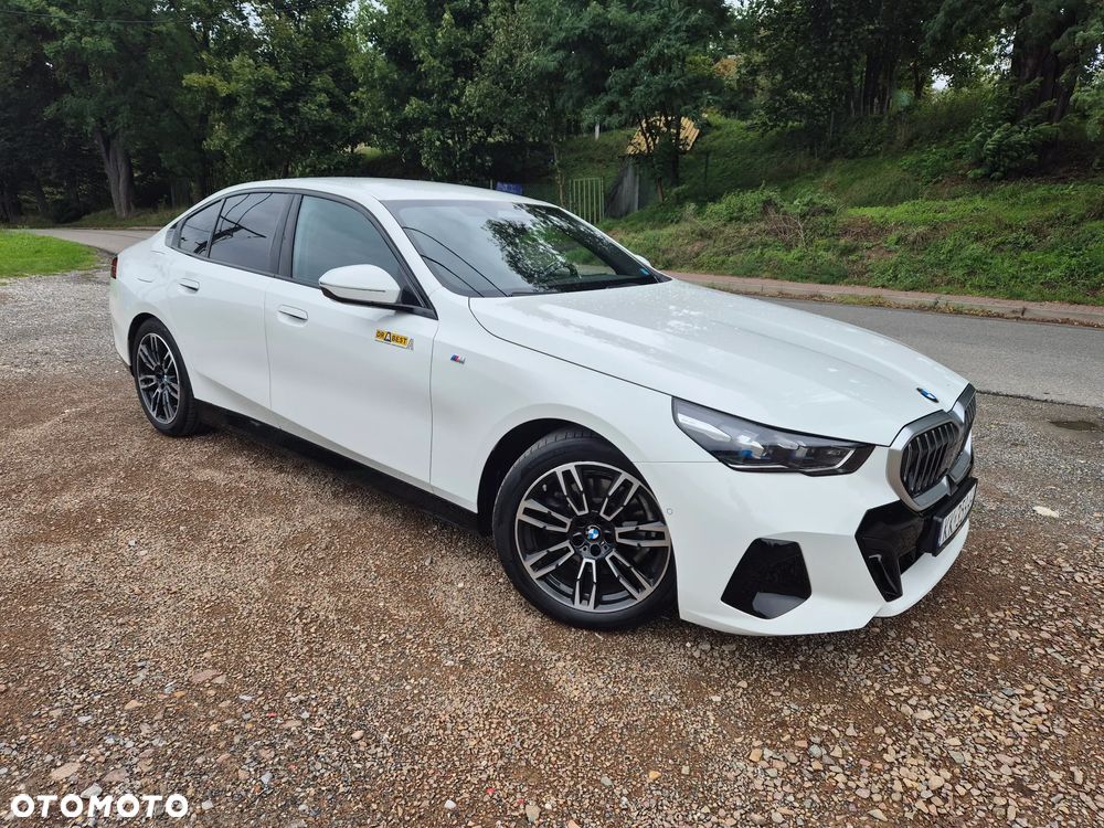BMW Seria 5 - 1
