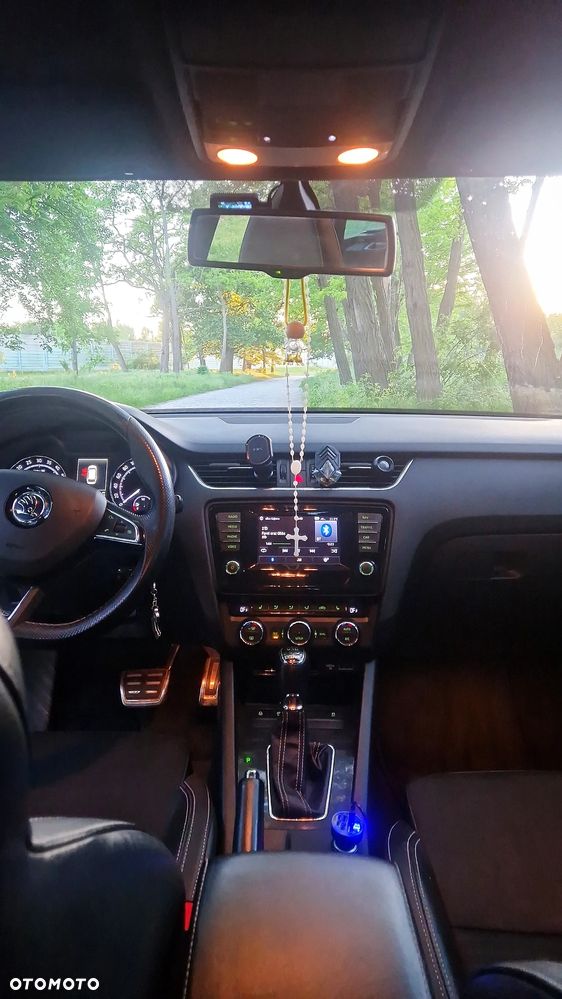Skoda Octavia 2.0 TDI RS DSG - 5
