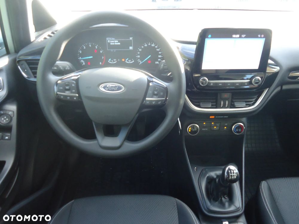 Ford Fiesta 1.1 Trend ASS - 11